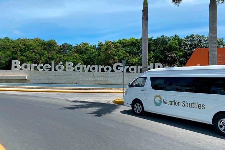 Punta Cana Private Airport Shuttle — Fast Round-Trip Transfers to Bávaro, Cap Cana & Bavaro Resorts