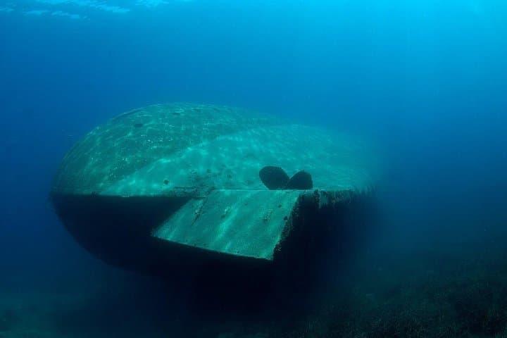 Zadar Shipwreck & Island Boat Tour — Snorkel Sandy Lagoons, Lighthouses & Olive Isles photo 4