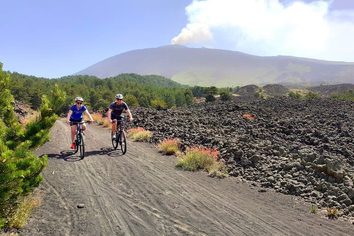 Mountain Biking Mount Etna: 16km Trail Loop by MTB or E‑Bike photo 2