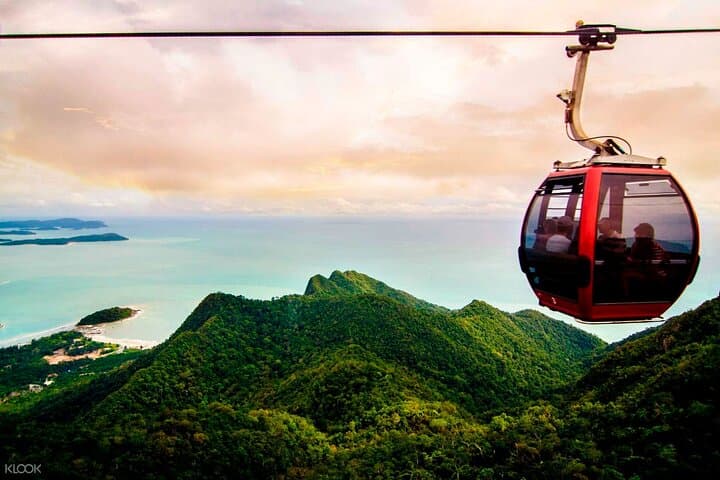 Ride the Langkawi SkyCab: Cable Car to Machinchang Summit and SkyBridge