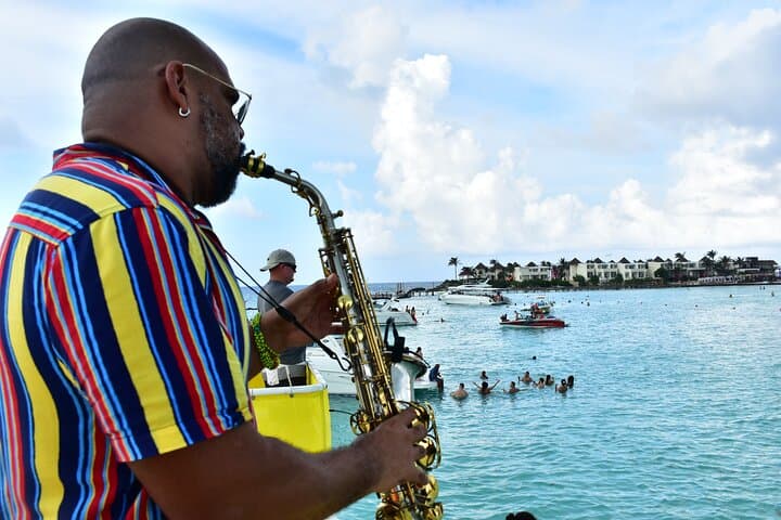 Catamaran to Isla Mujeres: Snorkel, Beach Club & Playa Norte Day Cruise from Cancun photo 3
