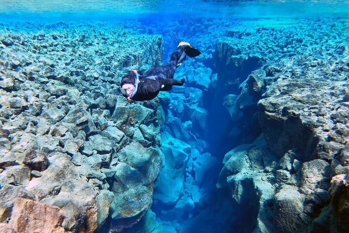 Silfra Snorkeling: Private Drysuit Adventure Between Continents photo 6