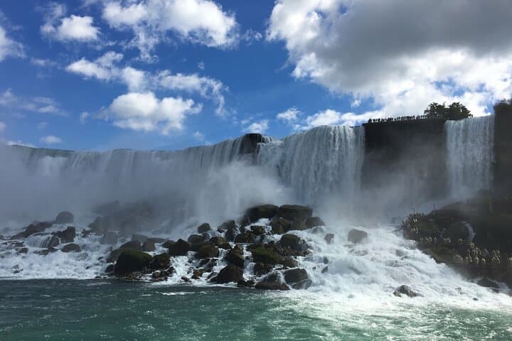 East Coast Highlights: NYC, Washington D.C., Corning and Niagara Falls 4-Day Tour from Boston