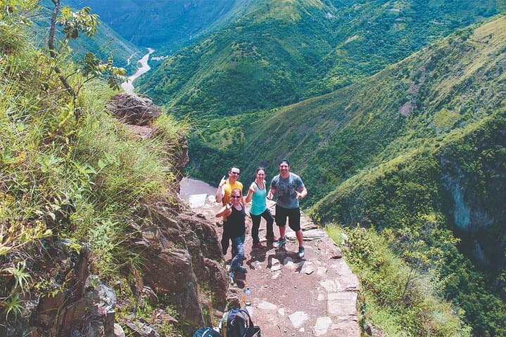 Inca Jungle Trail to Machu Picchu: 4-Day Cycling, Rafting & Zipline Adventure photo 3