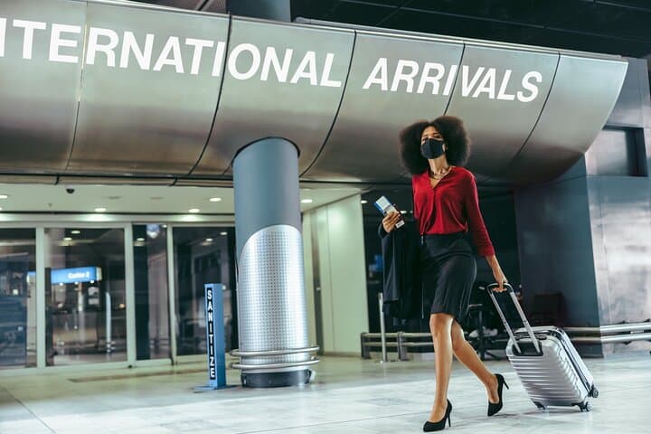 Private Transfer from Dulles Airport to Washington DC Area - 7‑Passenger SUV Service
