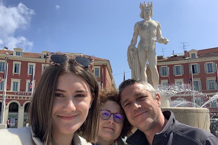 Wandering Nice Old Town: Artists, Ghosts & a Puzzle-Powered Self-Guided Walk photo 2