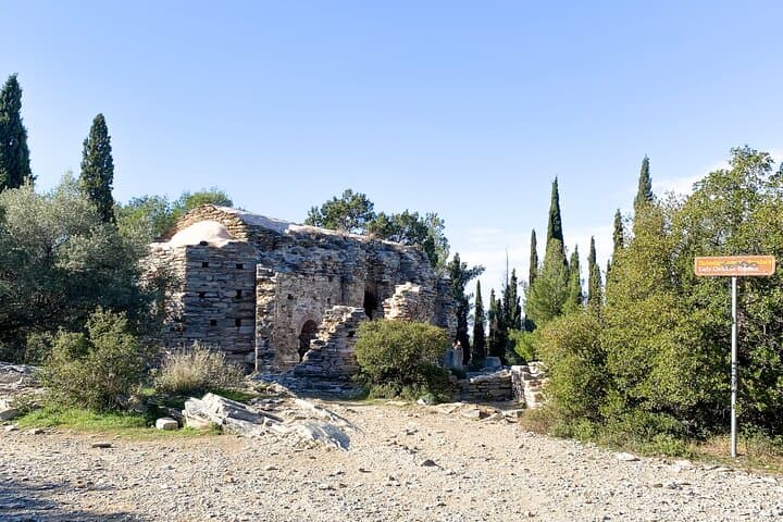 Byzantine Trail on Mount Ymittos: 3-Hour Private Hike from Athens photo 4