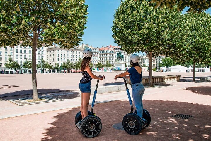 Segway Grand Tour of Lyon: 2-Hour Rhône River & Tête d'Or Park Ride photo 4