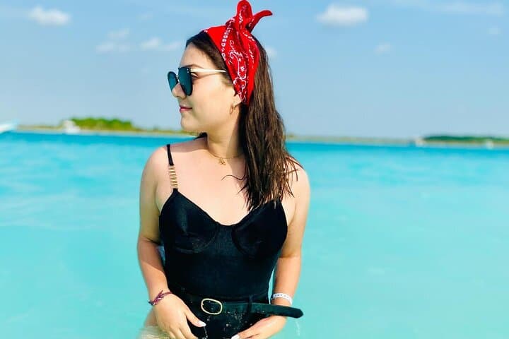 Perfect Day in Bacalar: Seven Colors Pontoon Cruise from Tulum photo 3