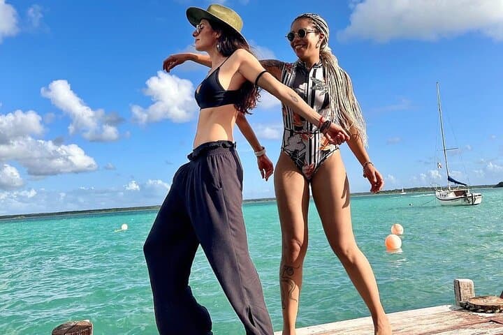 Perfect Day in Bacalar: Seven Colors Pontoon Cruise from Tulum