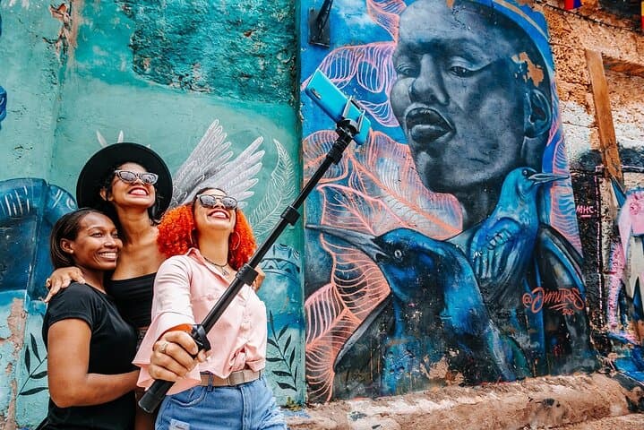 Getsemaní Selfie Tour: Cartagena Street Art, Craft Beer & Champeta Experience photo 2