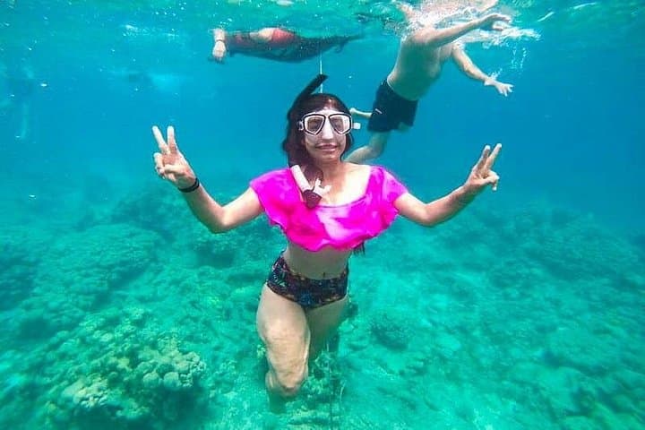 Arraial do Cabo Boat Tour with Lunch — Farol Island, Blue Cave & Snorkeling photo 4
