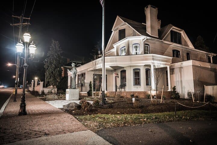 Gettysburg Night Ghost Tour — Dead of Night Haunted Walking Experience photo 3