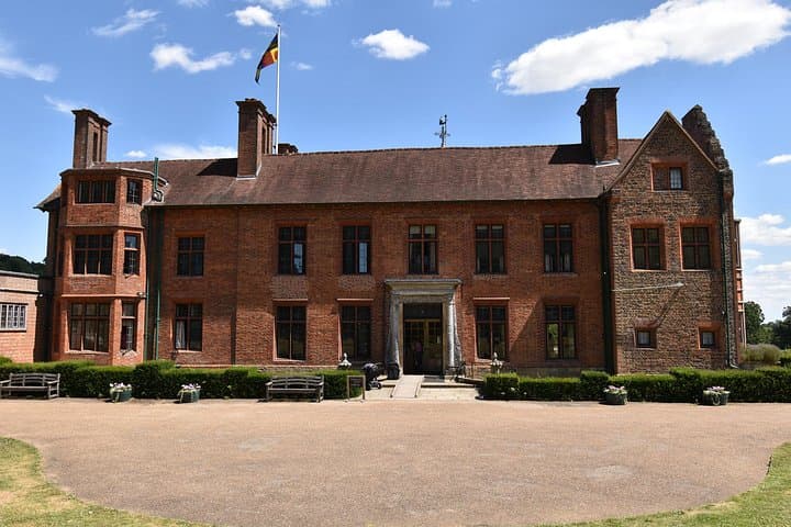 Private Taxi to Chartwell: Visit Winston Churchill’s Home from London photo 2