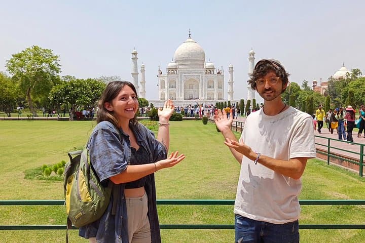Taj Mahal Private Day Trip from Delhi: Skip-the-Line Tour with 5-Star Lunch photo 3