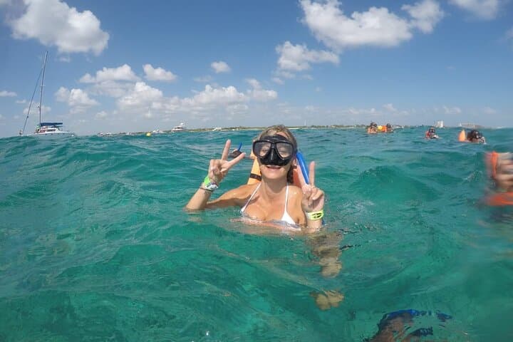Isla Contoy and Isla Mujeres Day Trip from Cancun: Snorkel Reefs, Bird Colonies & Beach Lunch photo 3