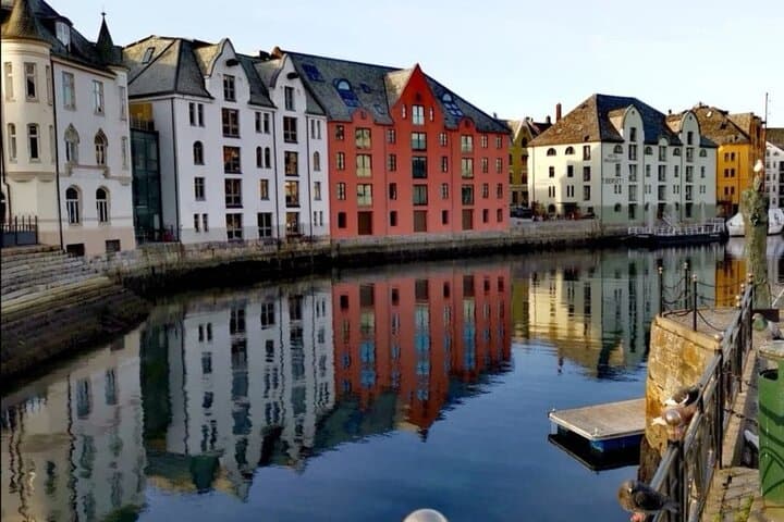 Ålesund to Alnes: A 4.5-Hour Minibus Journey Through Fjord Lighthouses and Art Nouveau Streets photo 4