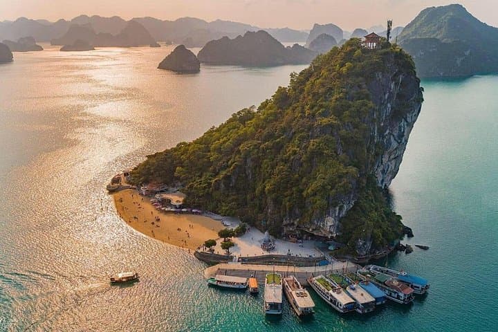 6-Day Hanoi to Halong Bay, Ninh Binh & Sapa: Northern Vietnam Epic Tour
