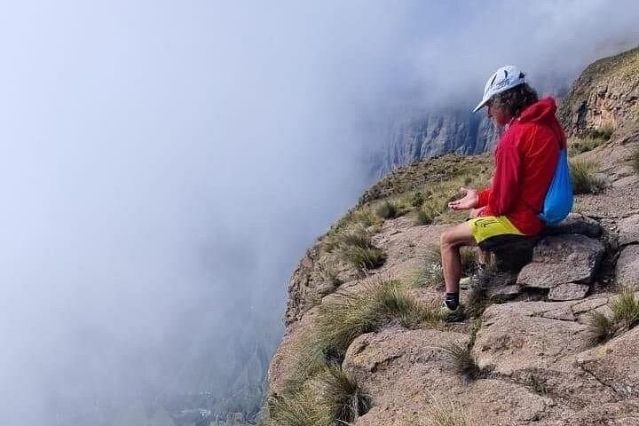 Hike to the Source of Tugela Falls: Sentinel Peak Summit in the Drakensberg photo 4