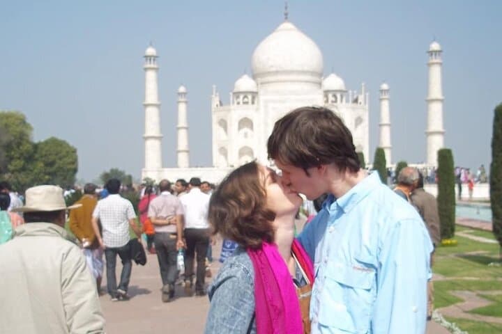 Sunrise Taj Mahal 2-Day Tour — Agra Fort & Fatehpur Sikri photo 1