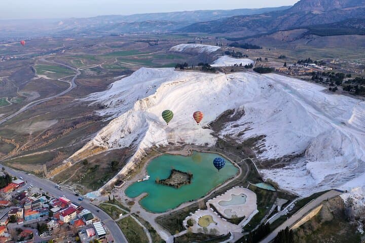 Sunrise Over Pamukkale: Marmaris Hot Air Balloon Full-Day Tour photo 3