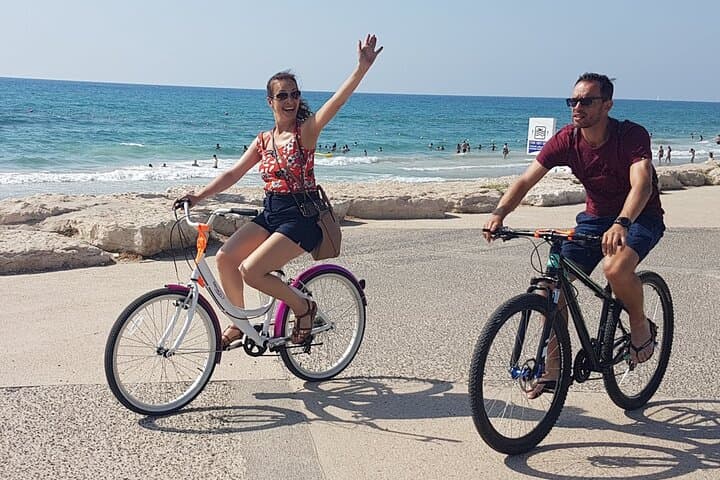 Sunrise Wheels: 3-Hour Private Morning Bike Tour in Tel Aviv & Jaffa photo 2
