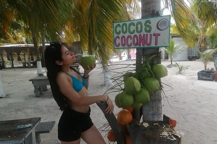 Full-Day Fishing and Snorkeling to Cabo Catoche from Holbox photo 2