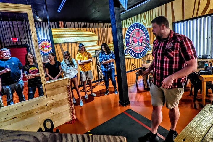 Hatchet Hangout Axe Throwing in Clearwater: 90-Minute Guided Session photo 4