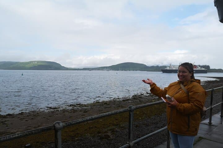Oban Town Walking Tour: 90-Minute Seafront History & Wildlife Walk photo 5