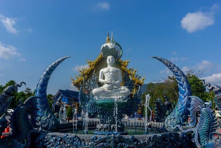 Chiang Rai & White Temple Private Day Tour — White Temple, Golden Triangle and Hill‑Tribe Visit photo 3