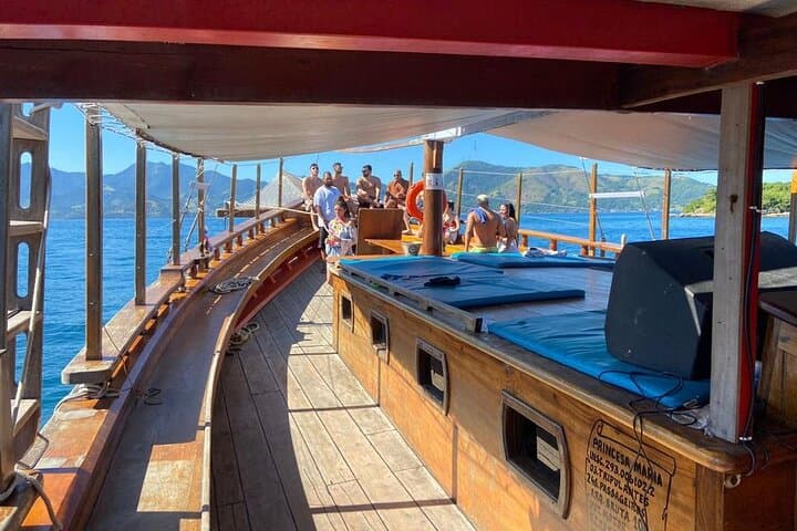 Angra dos Reis Boat Tour with Lunch: Ilha Grande & Lagoa Azul Schooner Cruise photo 6