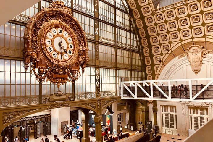 Seine River Walking Tour & Musée d'Orsay Option — Paris Riverbank Walking Guide photo 3