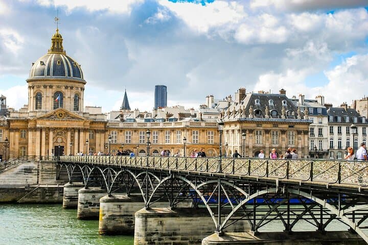 Seine River Walking Tour & Musée d'Orsay Option — Paris Riverbank Walking Guide
