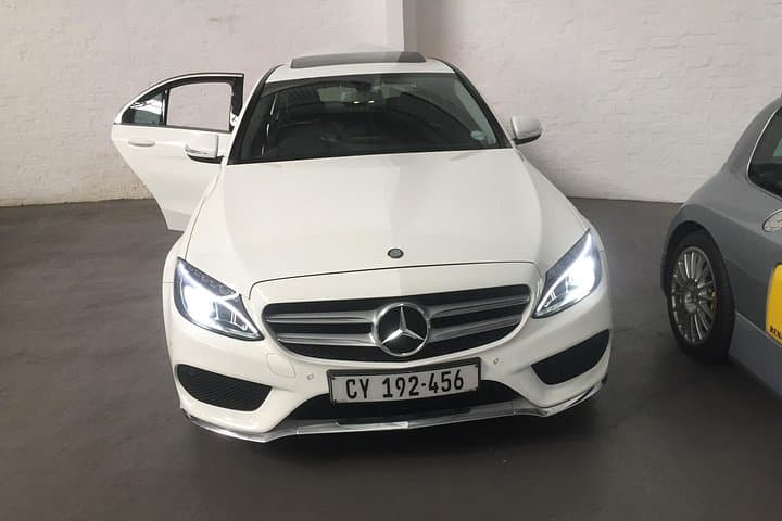 Cape Town Airport Transfer: Reliable Pick-up and Drop-off to the City & Beyond photo 4