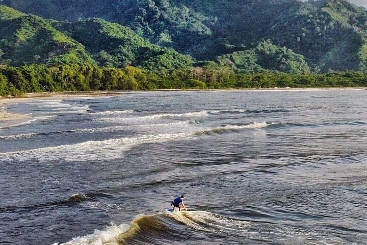 Punta de Buritaca Surf Lessons: Learn to Ride Colombia’s Right-Hand Break photo 4