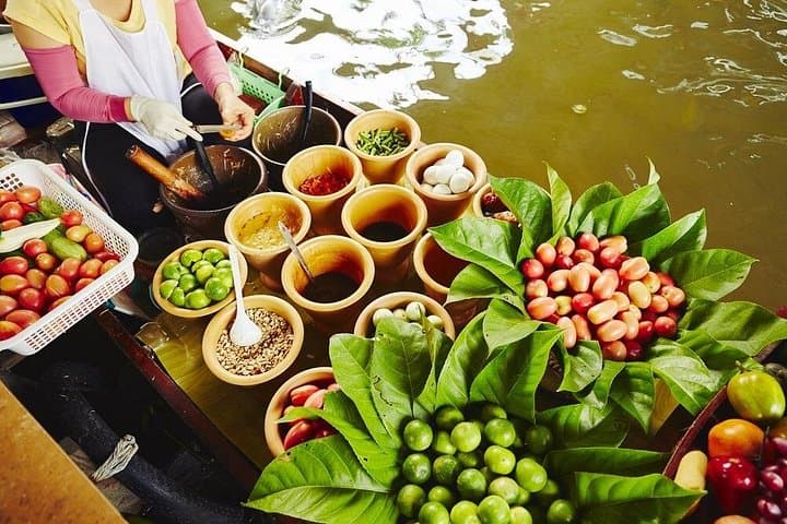 Damnoen Saduak Floating Market and Erawan Waterfall Day Tour from Bangkok photo 3