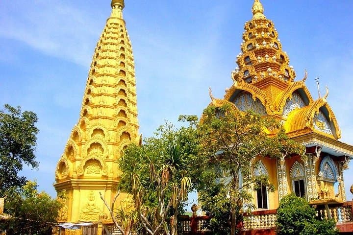 Best of Battambang Day Trip: Bamboo Train, Colonial Streets & Bat Caves photo 3