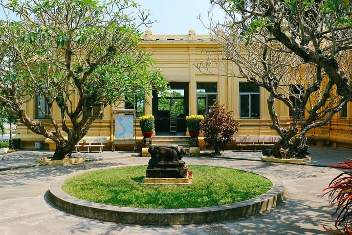 Half-Day Da Nang Highlights: Marble Mountains, Lady Buddha & Han Market photo 5