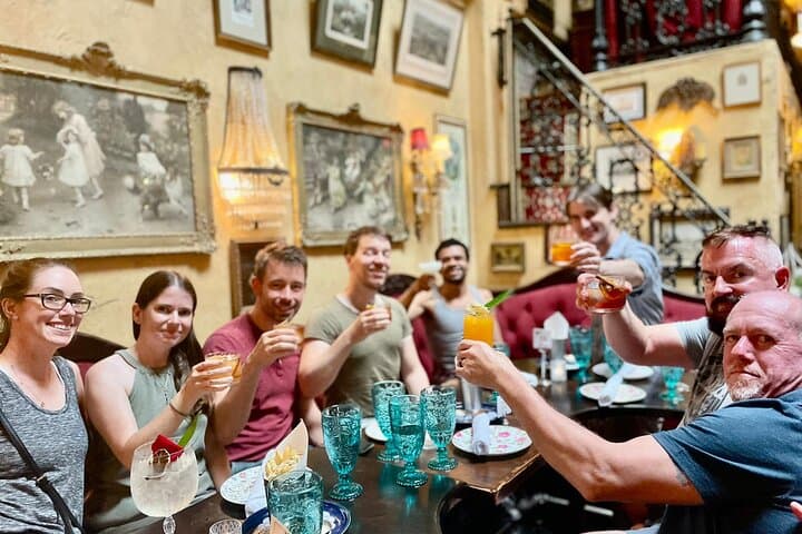 NYC Speakeasy History and Pub Crawl — Midtown Prohibition Walking Tour photo 5