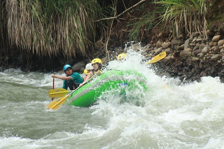 Full-Day Cloud Forest and Rafting Adventure from San José photo 2