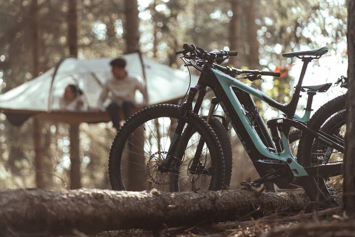 Sleep in Tree Tents: E‑Bike Basecamp in Gola della Rossa & Frasassi photo 5