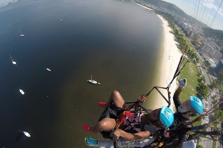 Tandem Paraglider Flight in Southeast Brazil — 30-Minute Scenic Soar photo 2