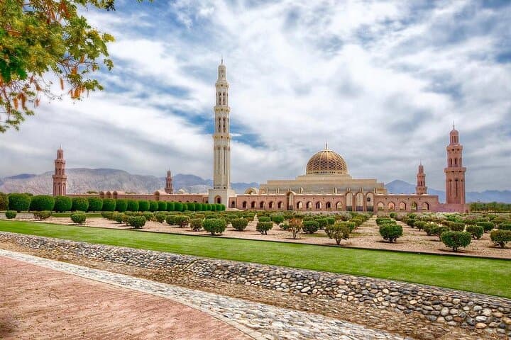 Private Half-Day Muscat City Tour: Grand Mosque, Muttrah Souk & Old Muscat photo 3