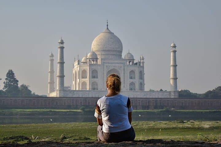 Sunrise Taj Mahal Private Tour from Delhi — Early Morning Visit to Taj Mahal & Agra Fort photo 2