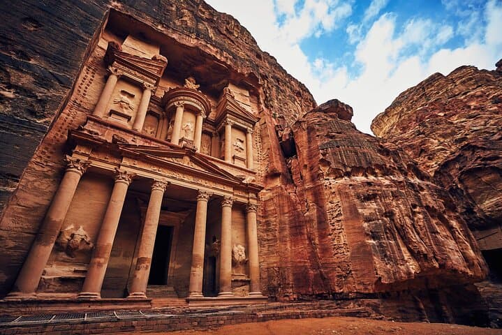8-Day Private Pilgrimage from Amman — Madaba, Mount Nebo, Dead Sea & Historic Jerash