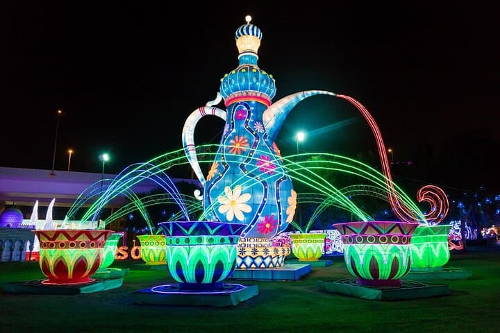 Dubai Glow Garden: Glow-in-the-Dark Garden, Dino & Magic Park Combo Experience photo 3