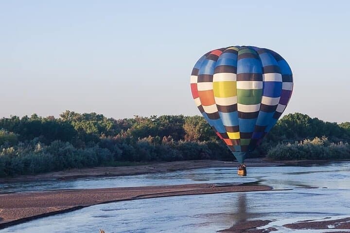 Private Sunrise Hot Air Balloon Ride Over Albuquerque’s Sandia Mountains photo 6
