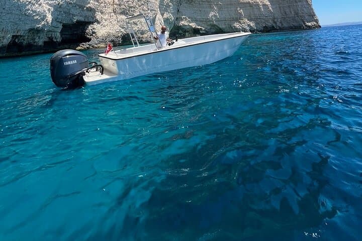 Full-Day Malta Speedboat Charter — Blue Lagoon, Caves & St. Paul's Islands photo 3