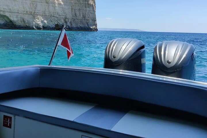 Full-Day Malta Speedboat Charter — Blue Lagoon, Caves & St. Paul's Islands photo 4