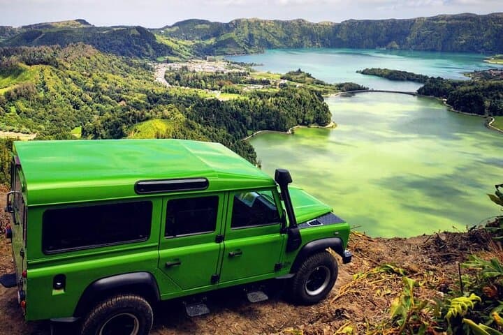 Sete Cidades Jeep Tour: Off-Road Crater Rim Adventure in São Miguel photo 2